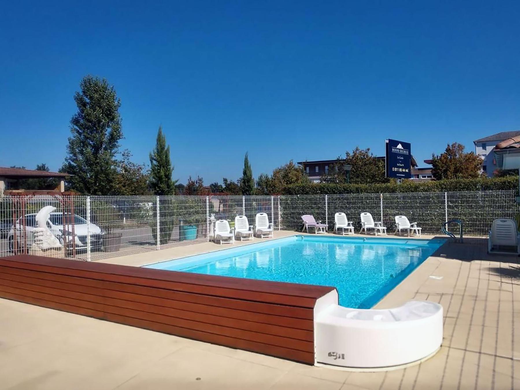 イスルダボーModern 1 Bdr + Balcony + Free Parking + Ac + Poolアパートメント エクステリア 写真